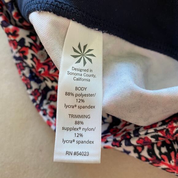 Athleta Women's Chatarunga Floral Cropped Leggings 227943 Sz X-Small EUC - Picture 5 of 9